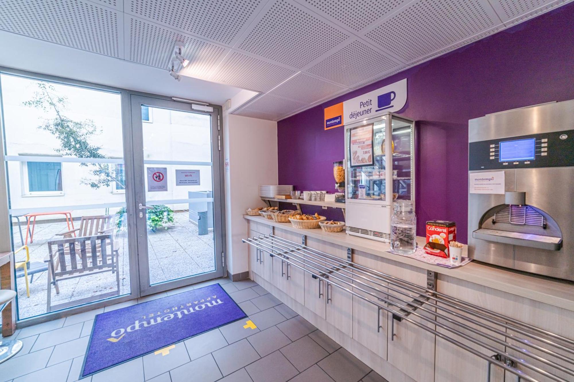 Montempo Apparthotel Paris-Velizy Exterior foto